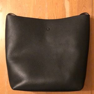 cuyana wide strap tote